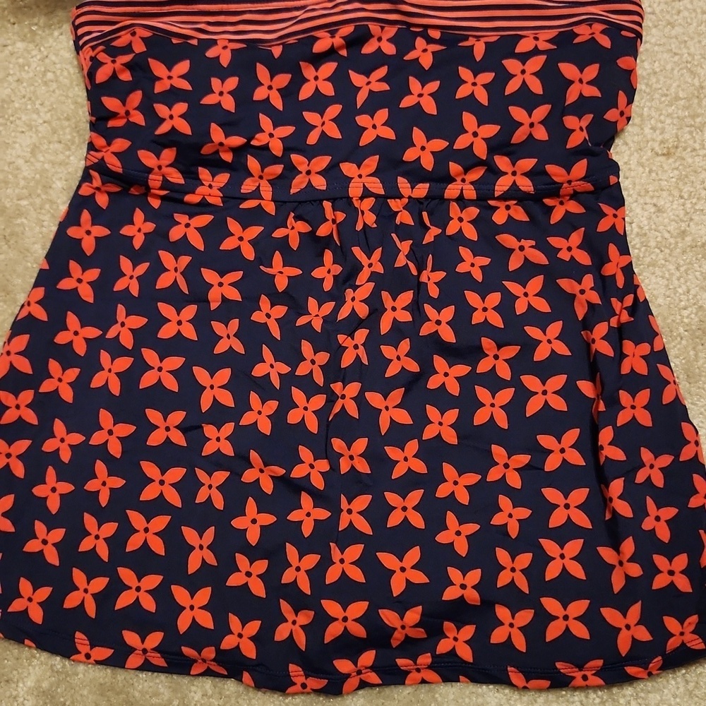 Beach House Swimsuit Size 10 Tankini Top Red Blue Flowers